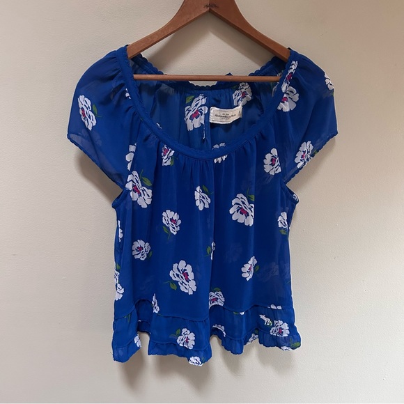Abercrombie & Fitch~ Blue Floral Sheer Chiffon Tie Bow Ruffle Shirt in Medium - Picture 12 of 12